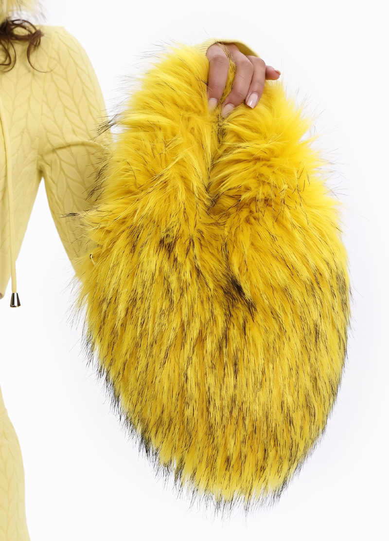 FUZZY FAUX FUR HEART SMALL BAG(MMA1066) <Bundle>